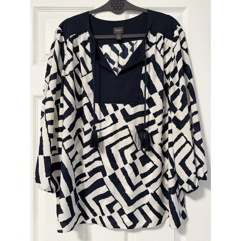 Chico’s Travelers Collection Geometric Print Tassel Tie Blouse Size 3 XL